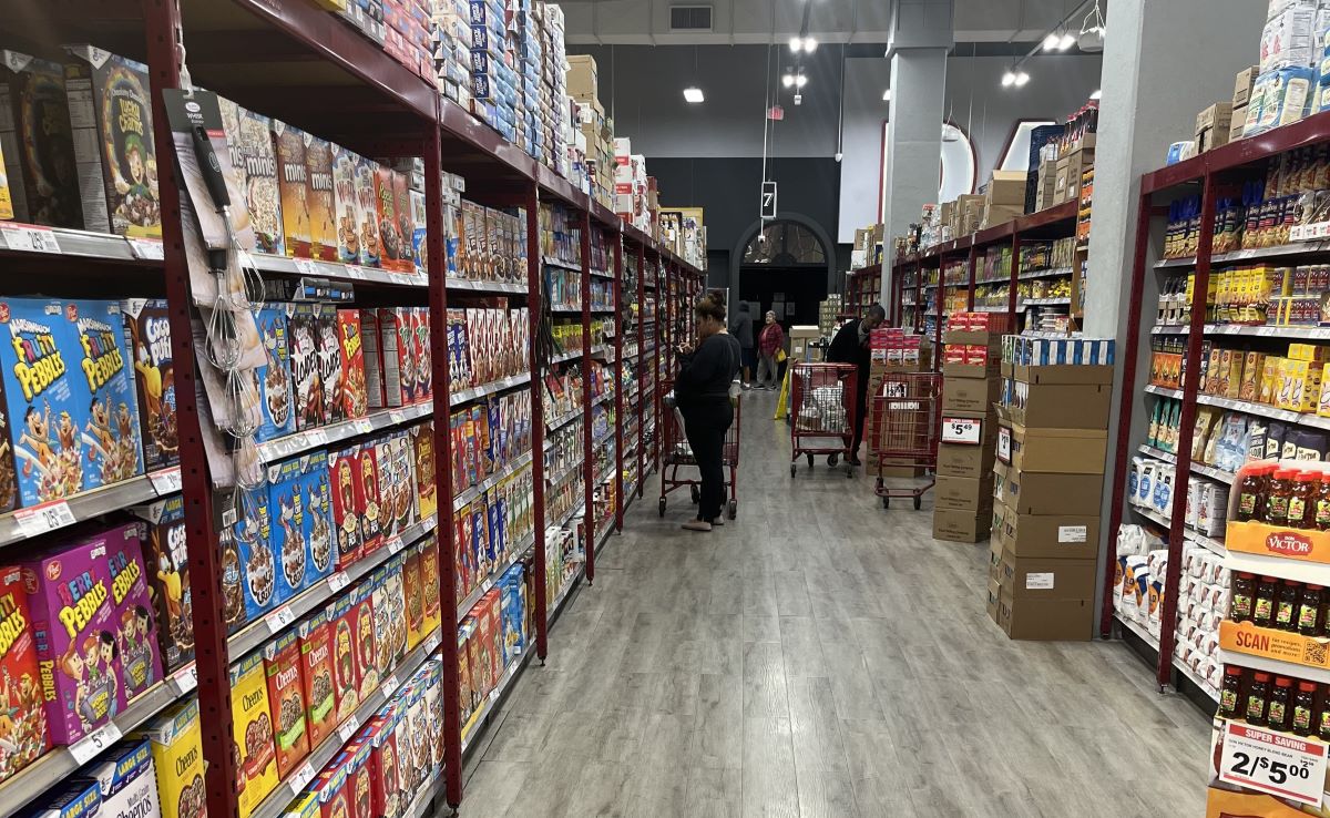 Top-Rated Supermarket in Anaheim for International and Local Groceries